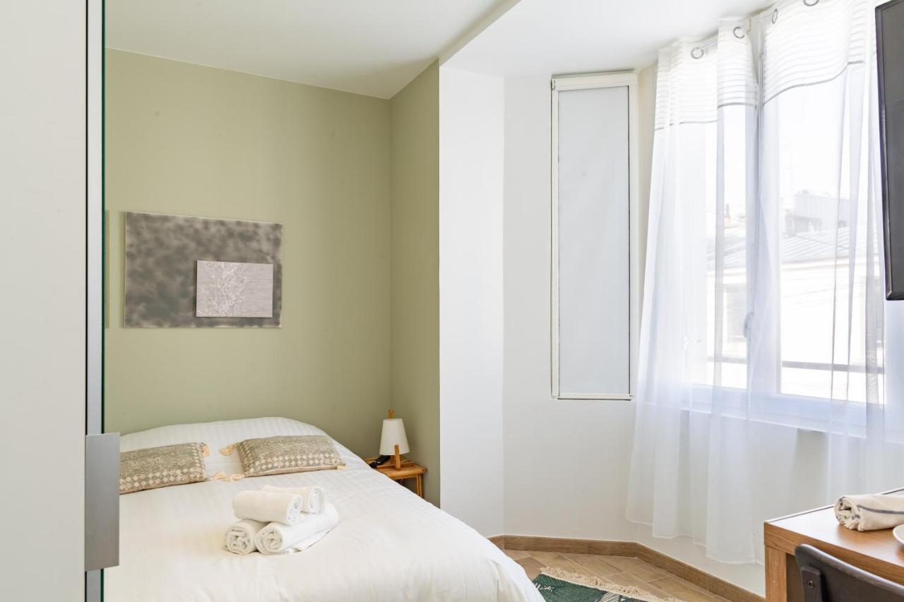 Pierres Noires - Coup De Coeur : Studio Neuf Et Cosy, Proche Centre-ville Et Fac / Stationnement Gratuit / 100m Du Bus Appartement *